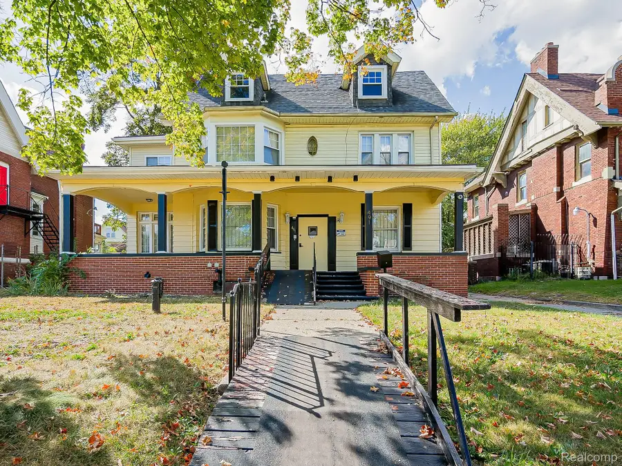 491 E Grand Boulevard, Detroit, MI 48207 - #2