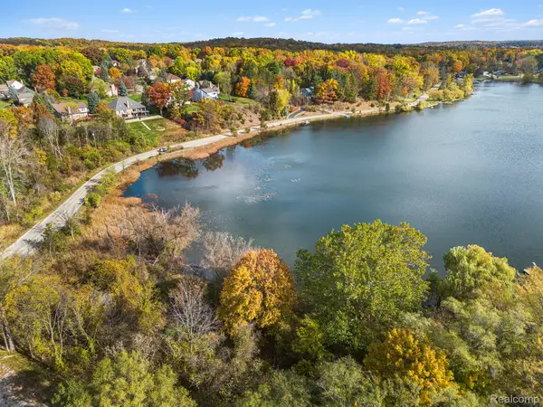 00 Cranberry Lake Road, Clarkston, MI 48348