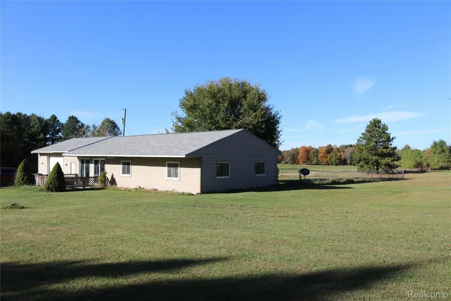 5794 Arbela Road, Millington, MI 48746 - #2