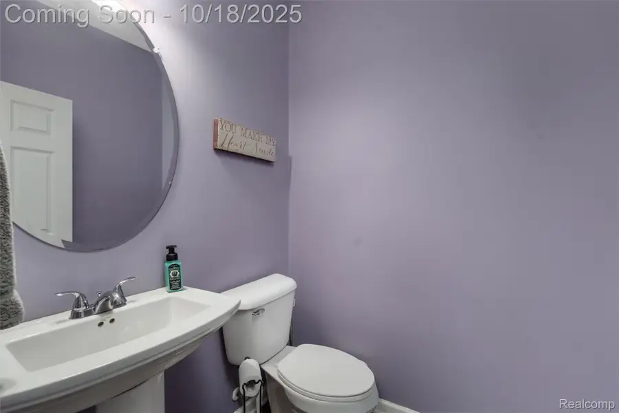 20330 Rambling Drive, Clinton, MI 48038 - #3