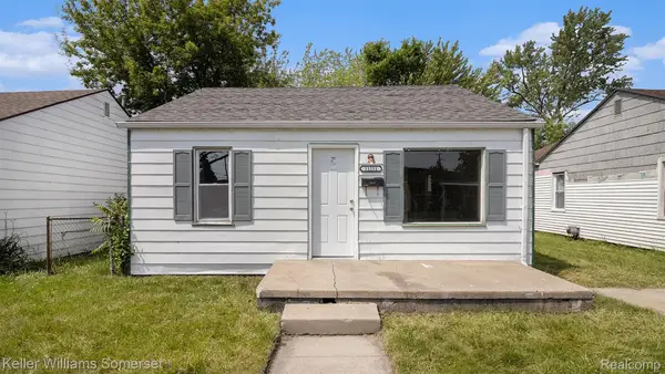 11211 Chalmers Avenue, Warren, MI 48089