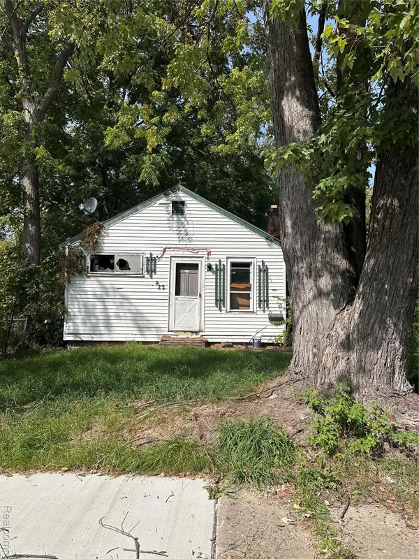 1122 Markham Street, Flint, MI 48507
