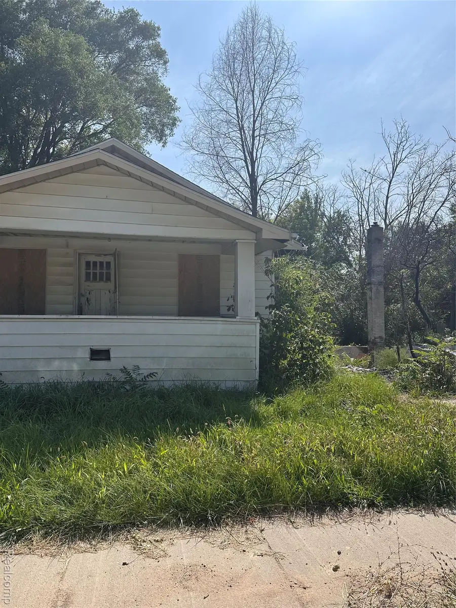 1518 Leith Street, Flint, MI 48506 - #2