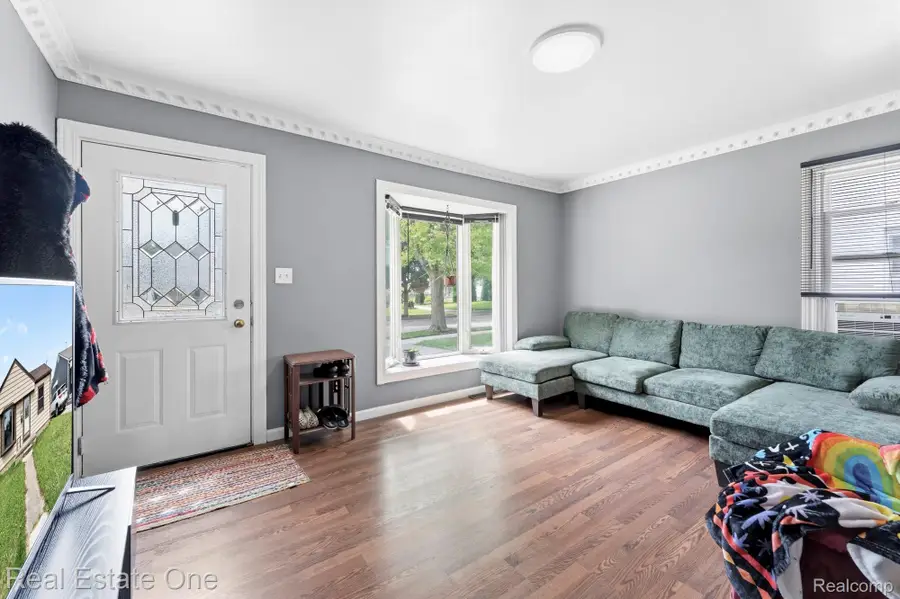 1840 Morris Avenue, Lincoln Park, MI 48146 - #3