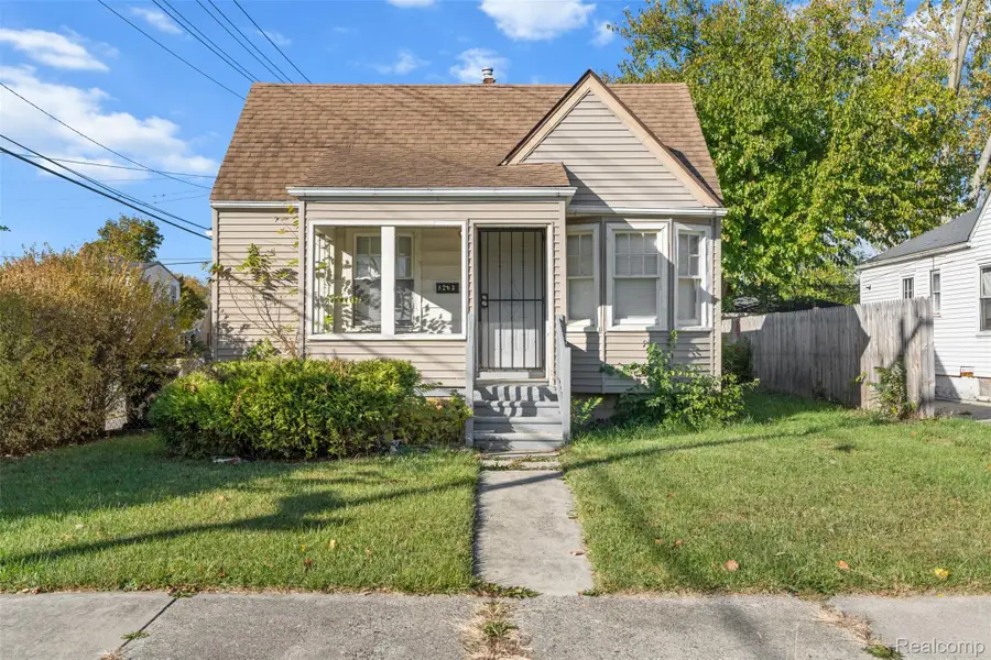 8203 Brace Street, Detroit, MI 48228 - #2