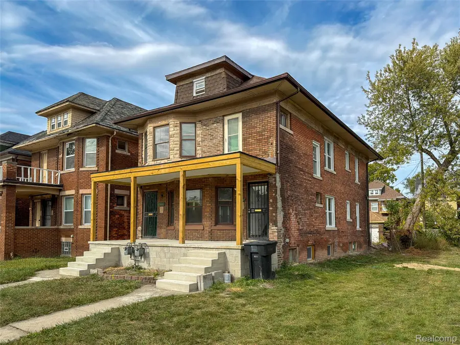 4656 Vancouver Street, Detroit, MI 48204 - #2