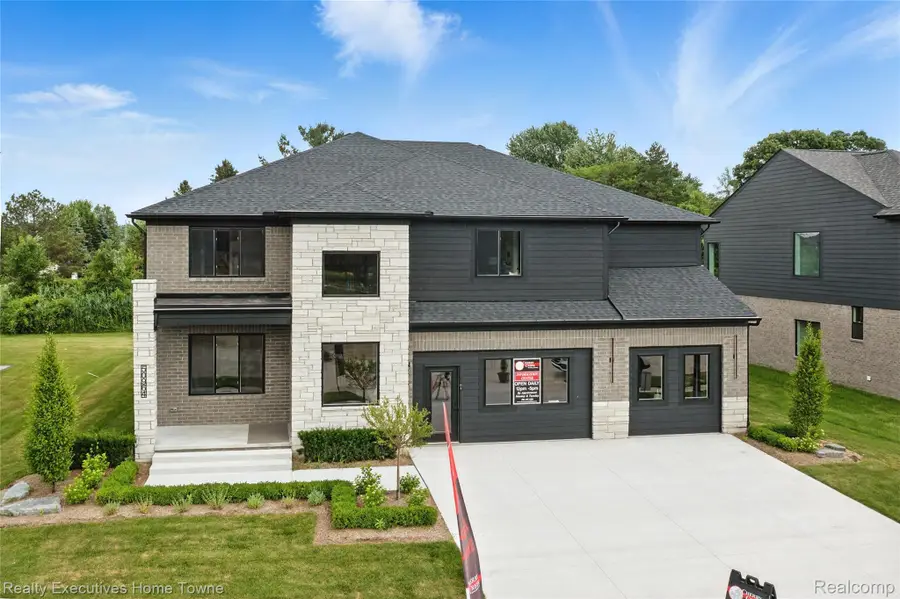 24796 Tribute Drive, Macomb, MI 48042 - #2