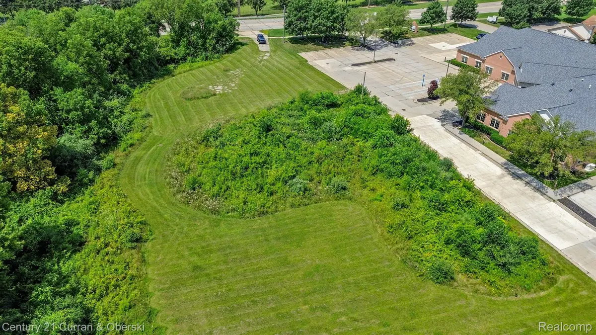38500 Garfield Road, Clinton Township, MI 48038 - #1