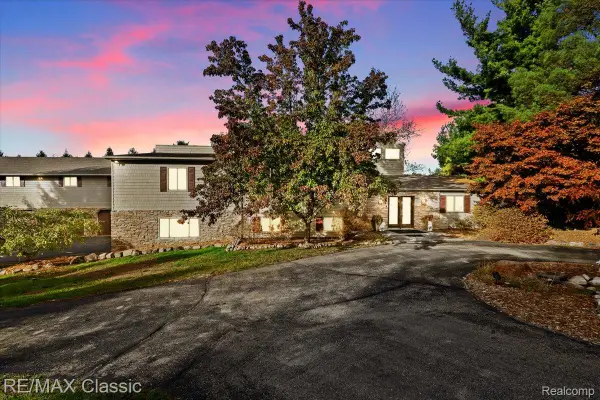 2345 E Commerce Road, Milford, MI 48381
