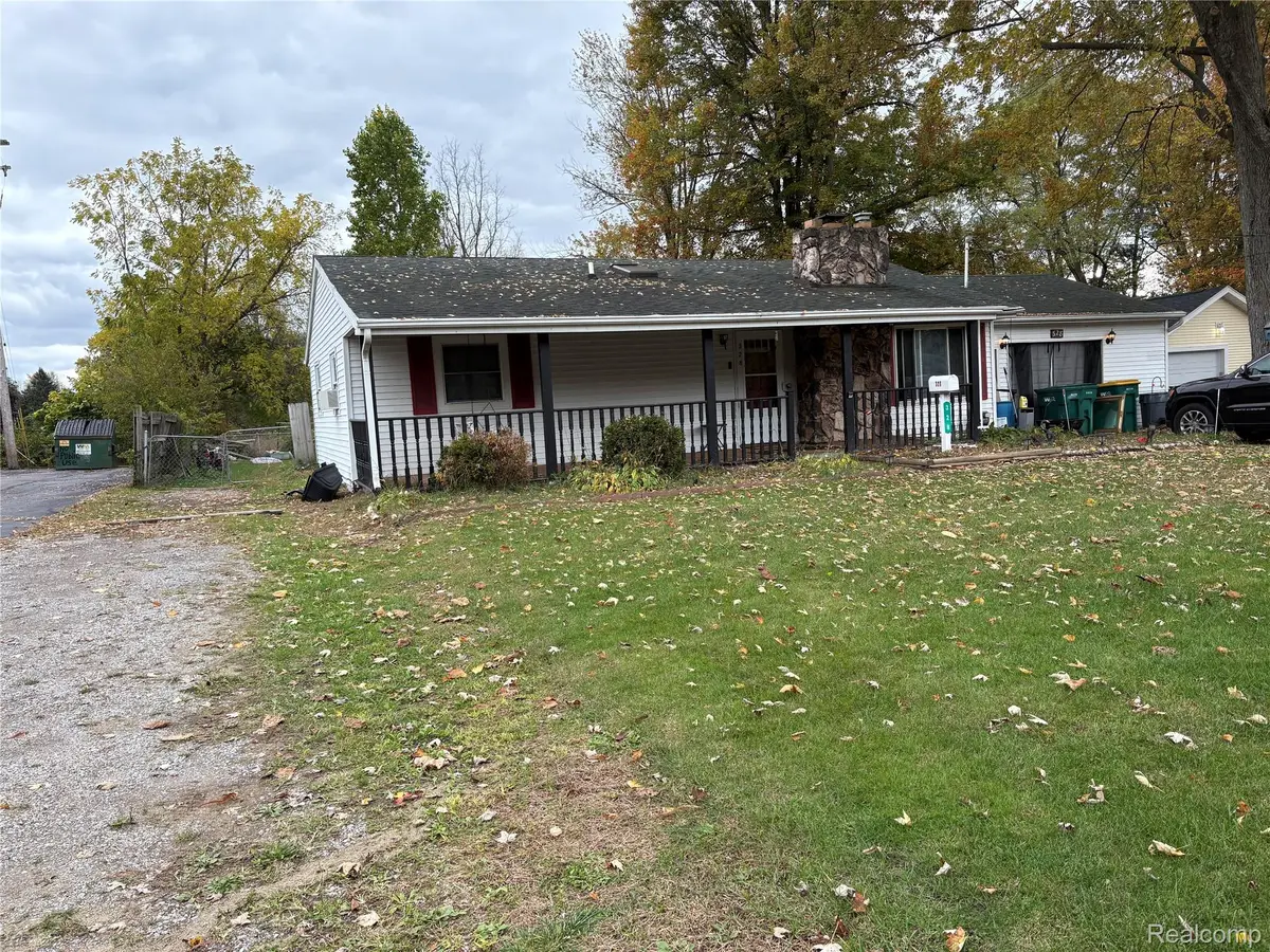 328 W Mt Morris Street, Mount Morris, MI 48458 - #1