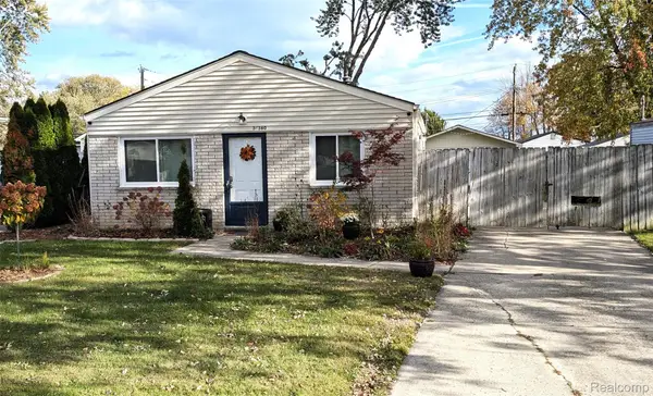 34360 Genereaux Street, HarrisonTownship, MI 48045