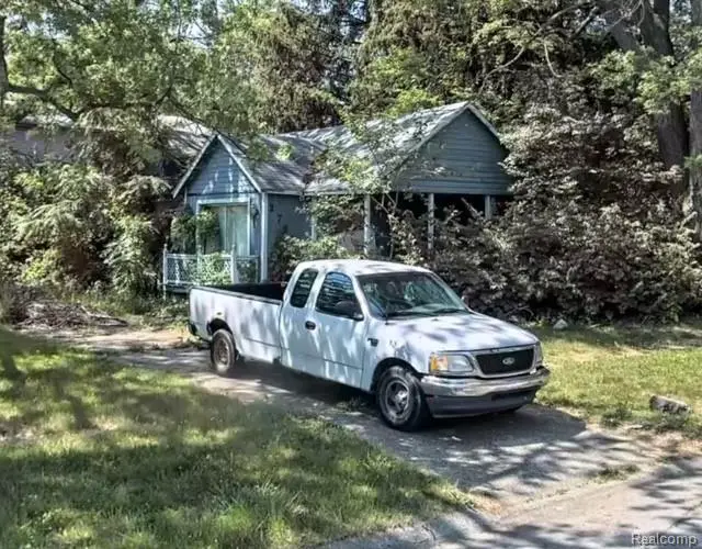 27217 Yale Street, Inkster, MI 48141 - #2