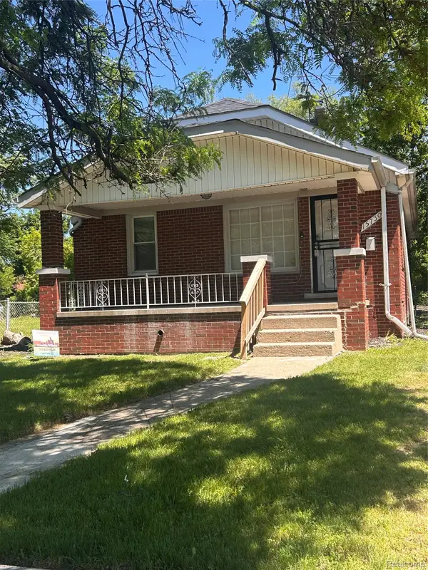 15730 Winthrop, Detroit, MI 48227