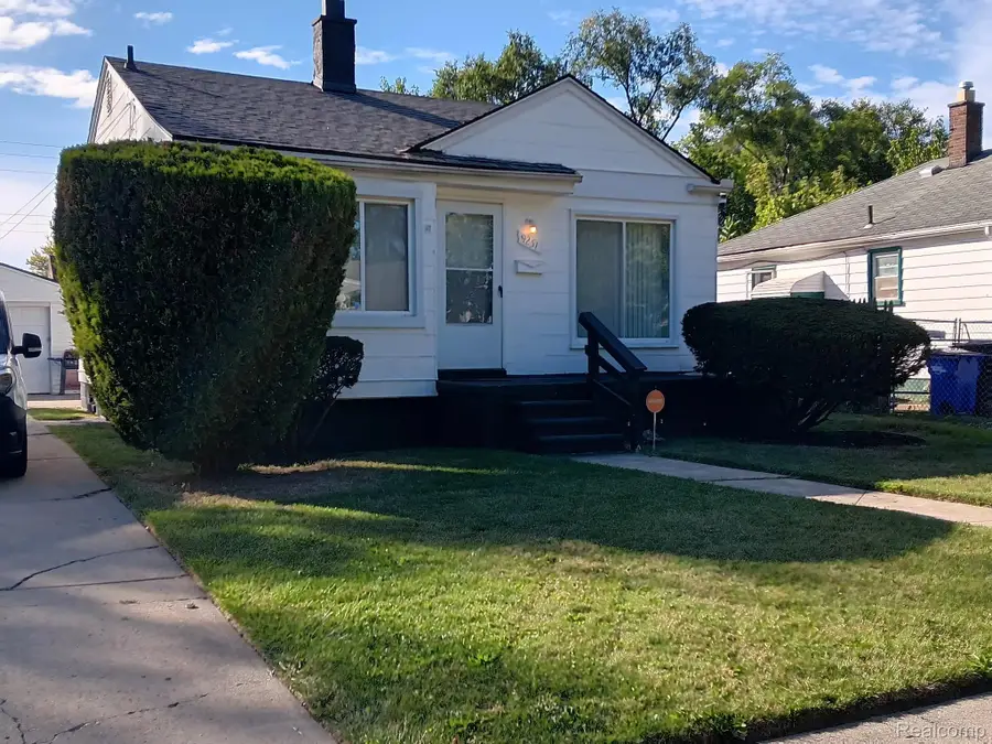 9251 Plainview, Detroit, MI 48228 - #2