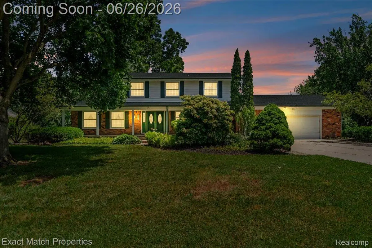 6737 Alderley Way, West Bloomfield, MI 48322 - #1