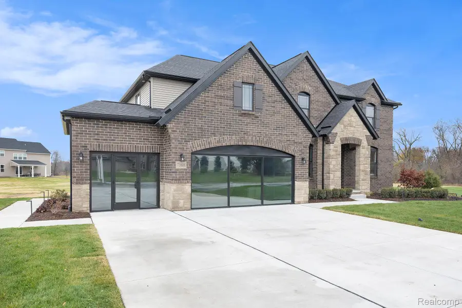 71608 Hidden River Drive, Armada, MI 48005 - #2