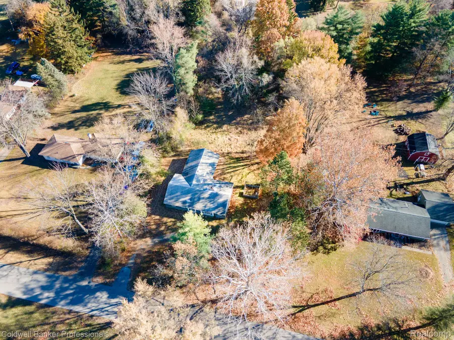 22806 Carleton Avenue, Southfield, MI 48033 - #2