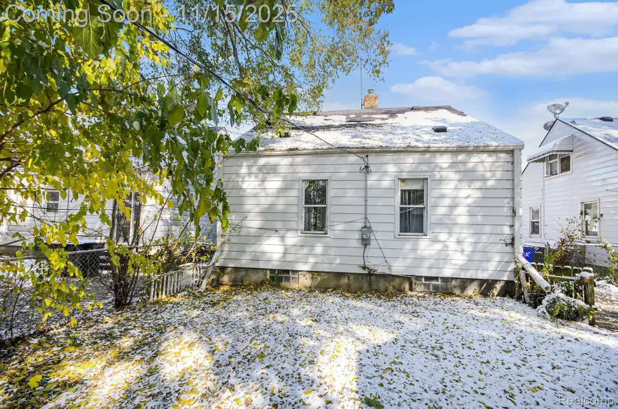 19418 Kingsville Street, Detroit, MI 48225 - #2