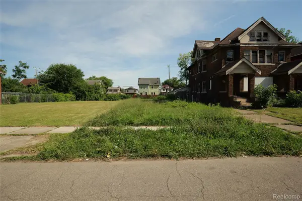 67 Pilgrim Street, HighlandPark, MI 48203