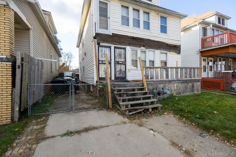 7505 Prairie Street, Detroit, MI 48210 - #2