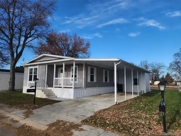650 W Adrian Street, Blissfield, MI 49228