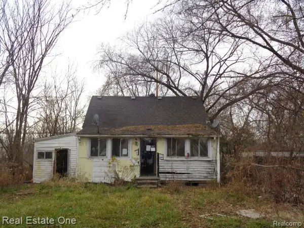 19987 Carrie Street, Detroit, MI 48234