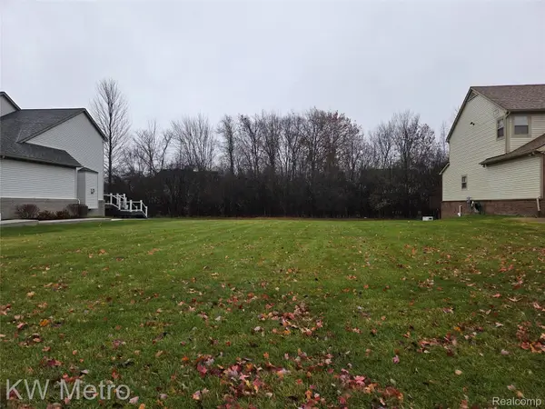 26597 Primary Drive, Southfield, MI 48034