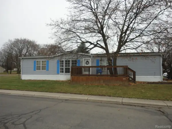231 Briarwood, Monroe, MI 48161
