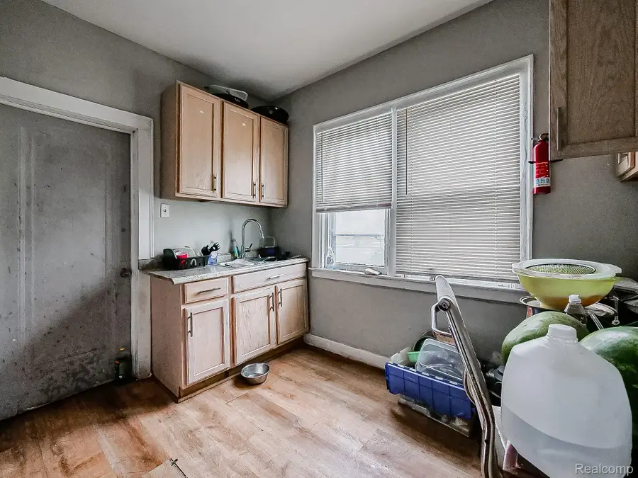 2209 Pasadena Street, Detroit, MI 48238 - #3