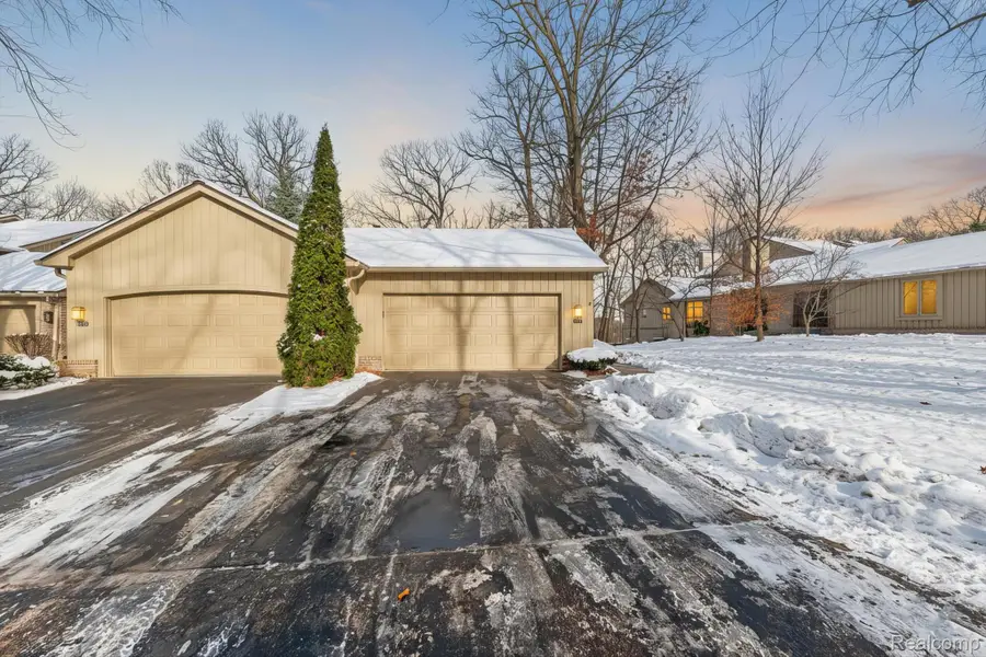 1193 Timberview Trail, Bloomfield, MI 48304 - #3