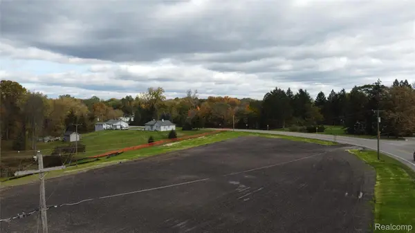 000 Silver Lake Road, SouthLyon, MI 48178