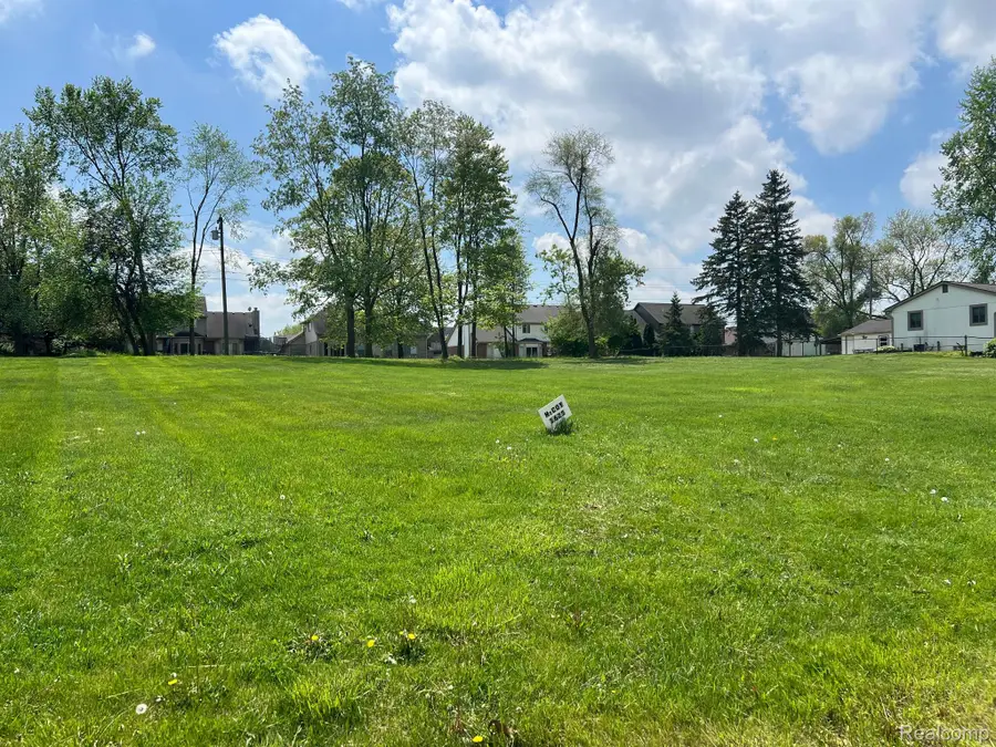1625 Mccoy Street, Commerce, MI 48390 - #2