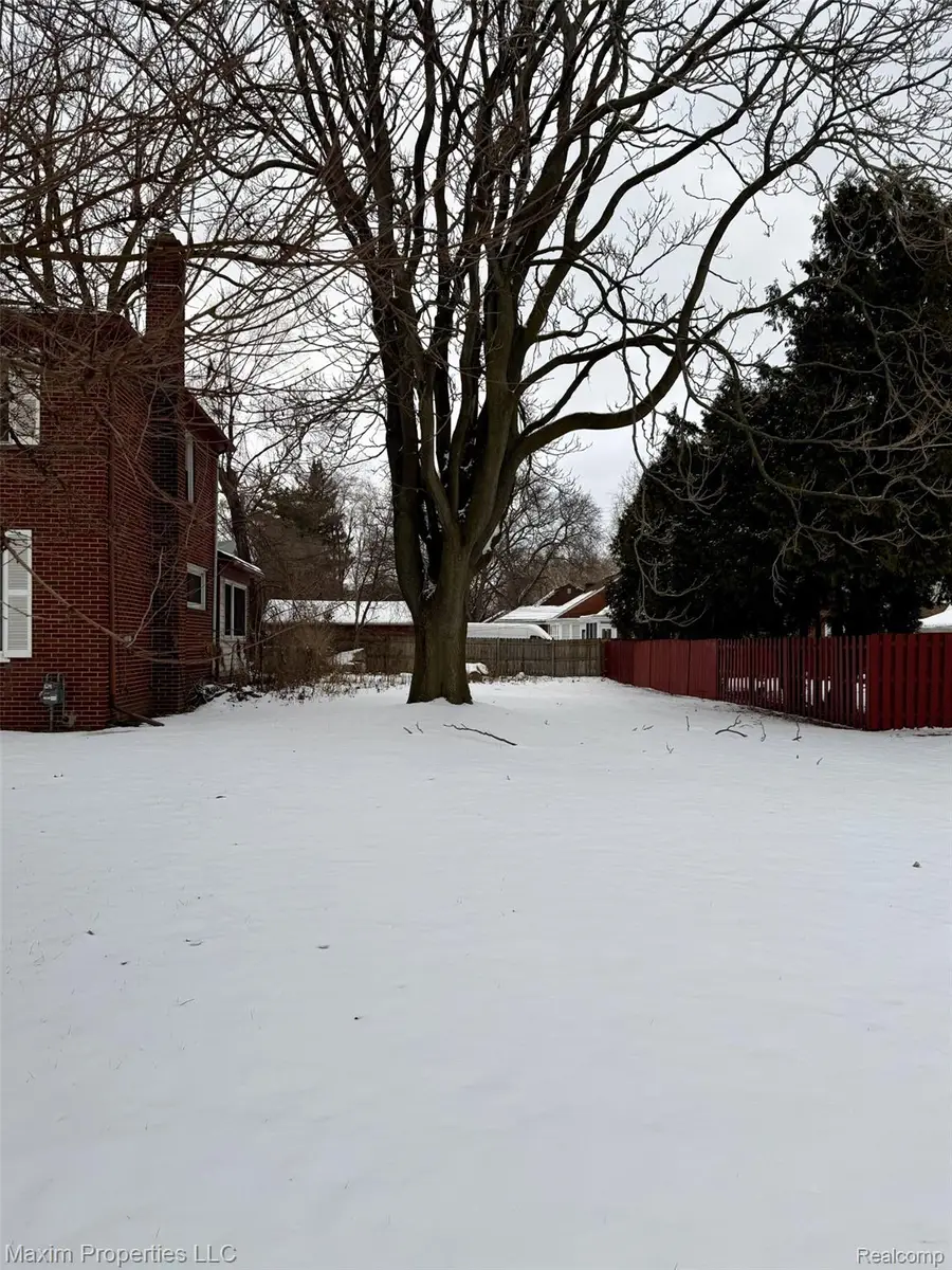 6240 W Outer Drive, Detroit, MI 48235 - #3