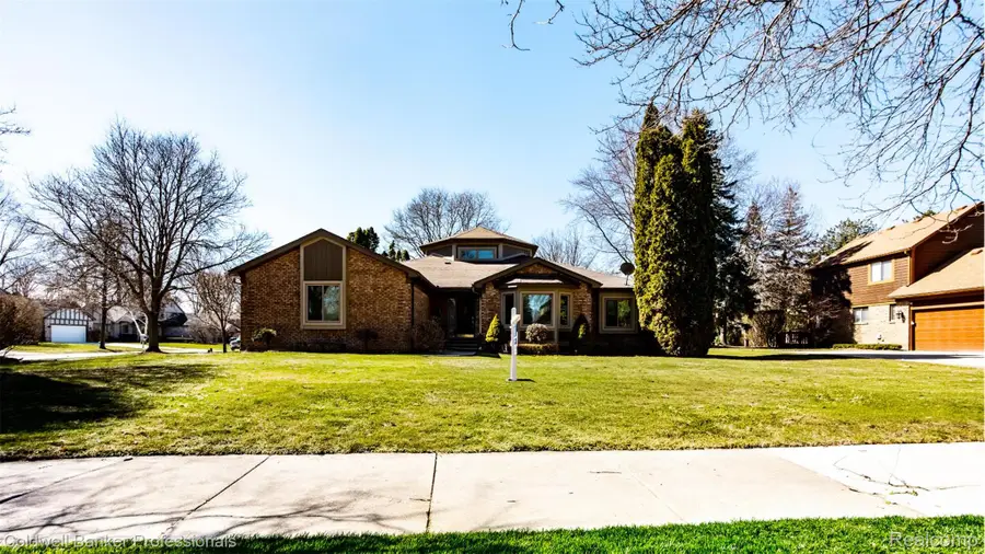 1671 Apple Drive, Troy, MI 48098 - #3