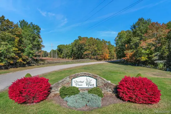 #2 Trestle Way, Oscoda, MI 48750