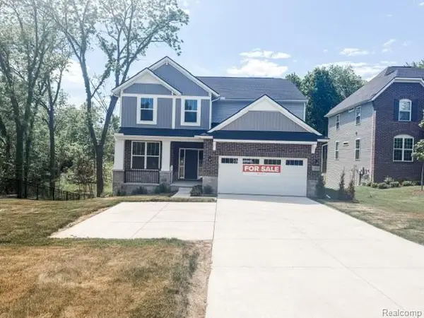22615 Novi Road, Novi, MI 48375