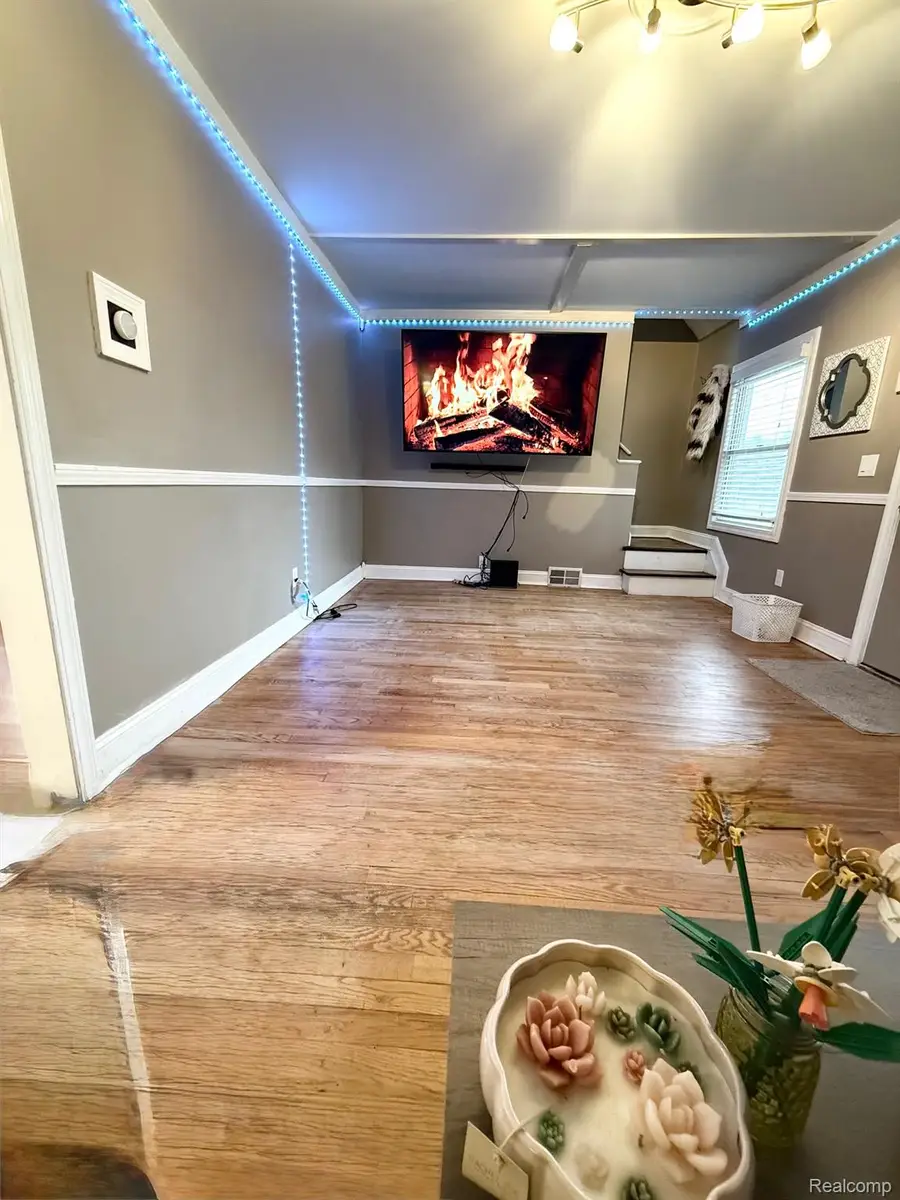 17890 Martin Road, Roseville, MI 48066 - #2