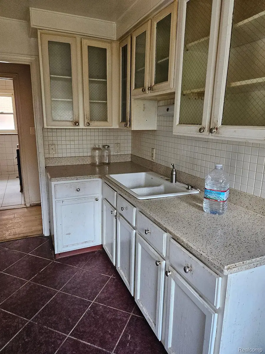 18627 Rutherford Street, Detroit, MI 48235 - #2