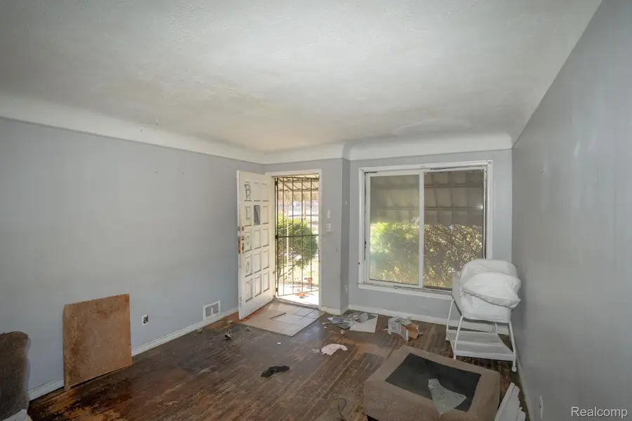 15726 Hubbell Street, Detroit, MI 48227 - #3