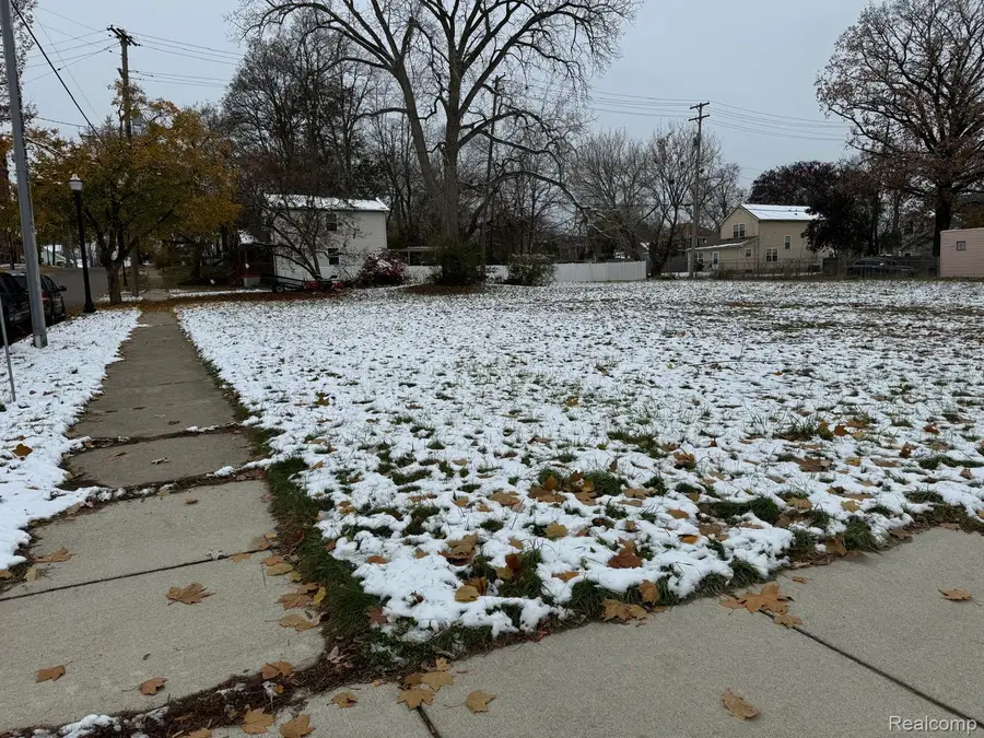 720 S Martin Luther King Jr Dr Street, Jackson, MI 49203 - #3