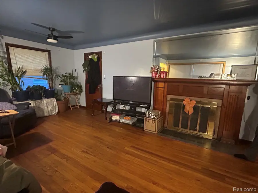 18415 Edinborough Road, Detroit, MI 48219 - #3