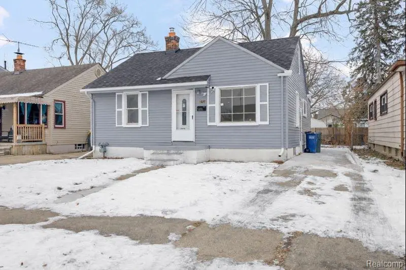 1685 Merrill Avenue, Lincoln Park, MI 48146 - #3