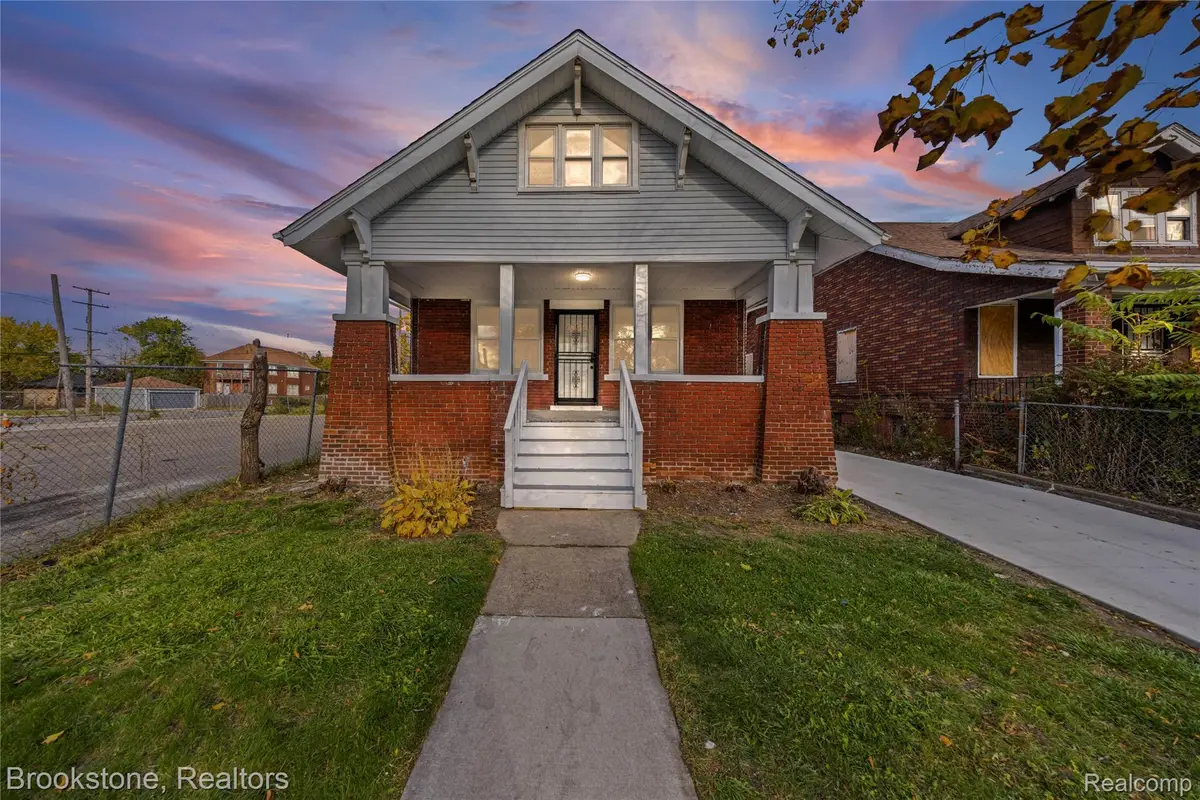 4888 Maxwell Street, Detroit, MI 48214 - #1