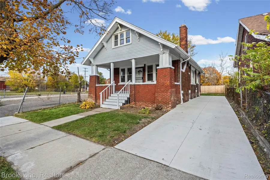 4888 Maxwell Street, Detroit, MI 48214 - #3