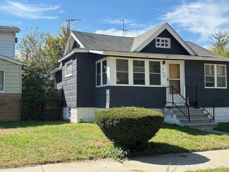 5047 Anatole Street, Detroit, MI 48236 - #2