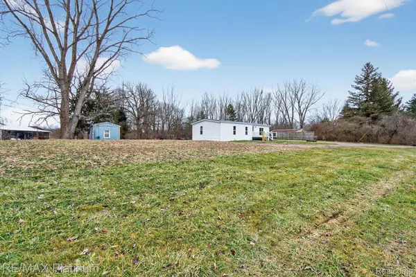 15313 Livermore Road, Pinckney, MI 48169