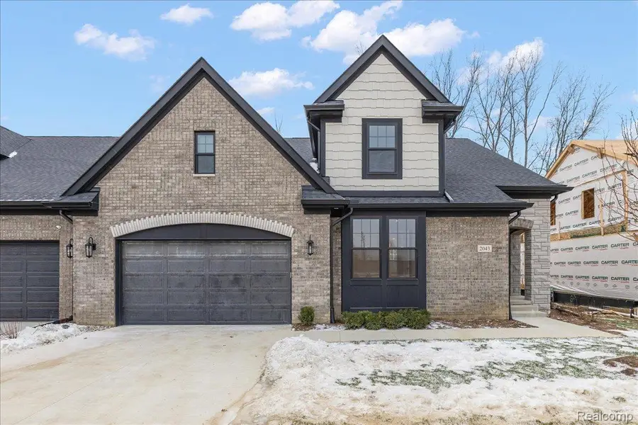 2044 Breckenridge Court, Rochester Hills, MI 48307 - #2