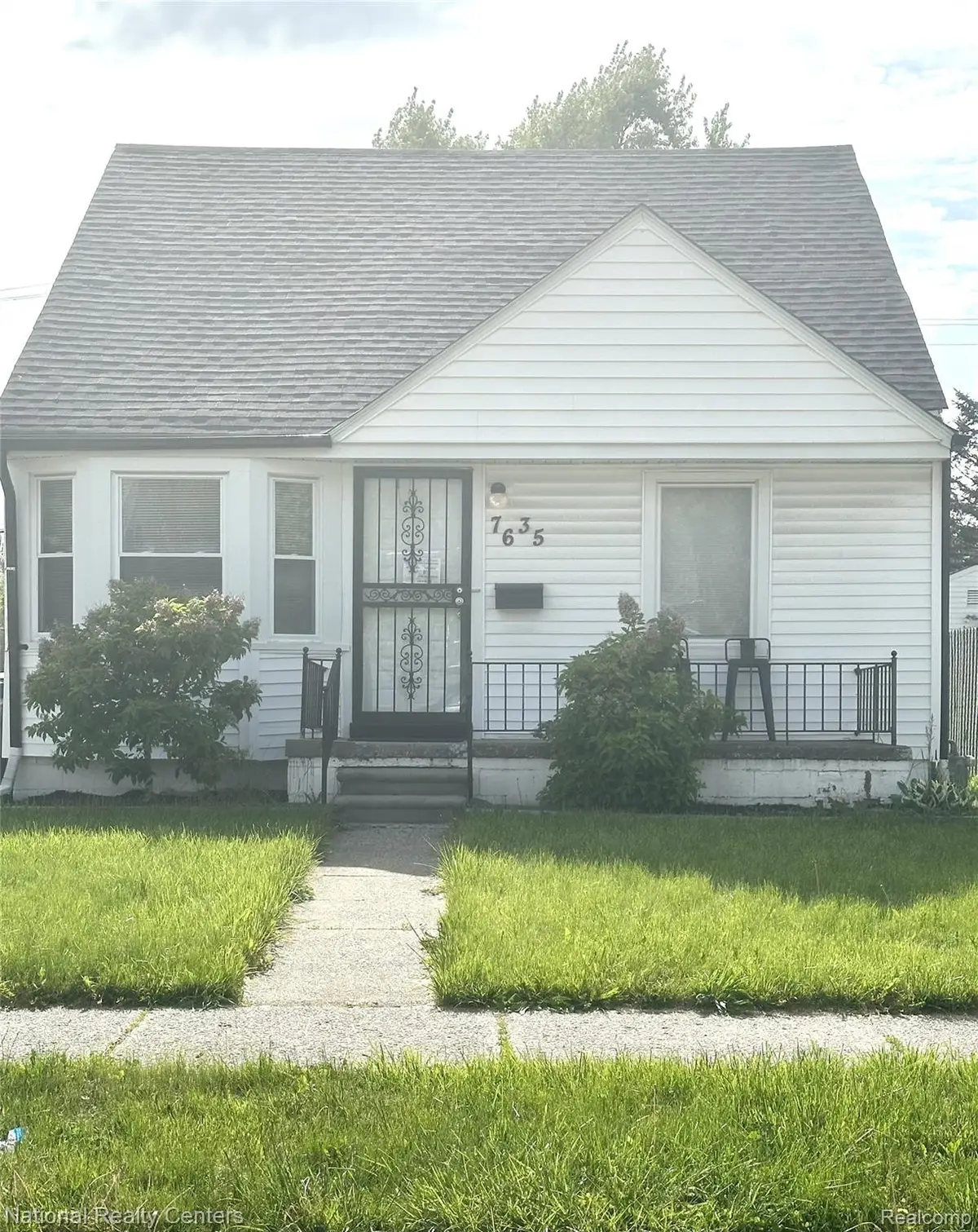 7635 Ashton Avenue, Detroit, MI 48228 - #1