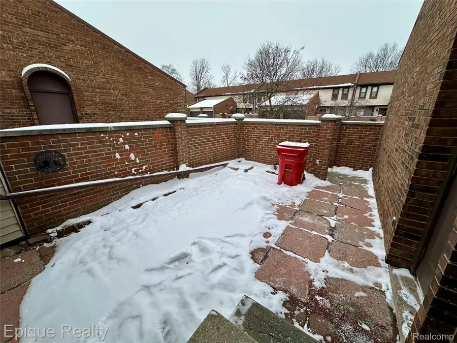 29161 Village Road, Southfield, MI 48034 - #2