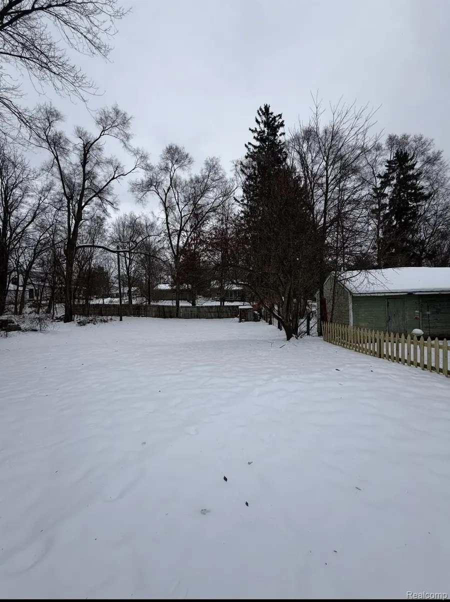220 Pearl Street, Pinckney, MI 48169 - #3